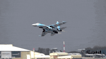 Cool-Su-27-Take-Off